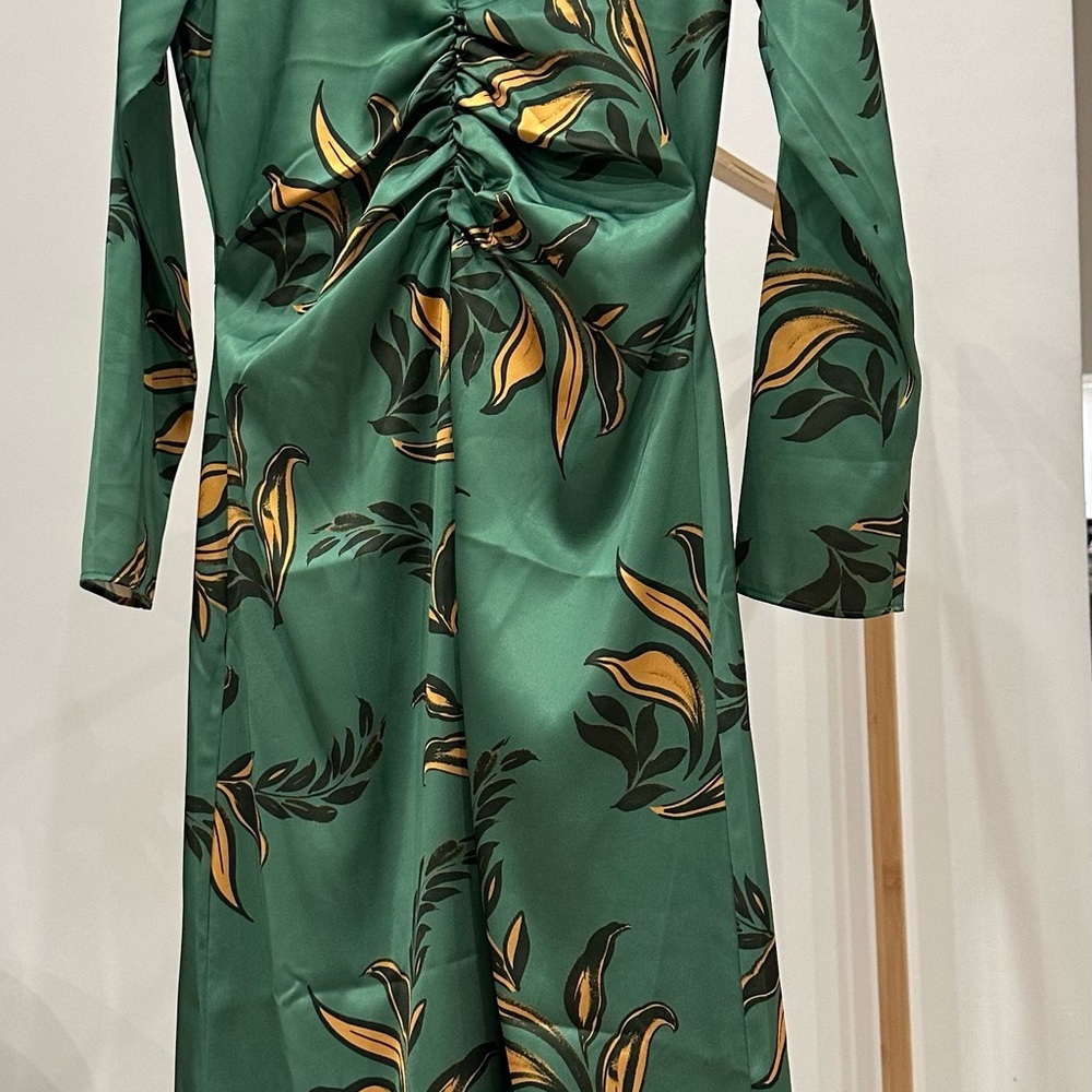 Elegant Green Floral Dress